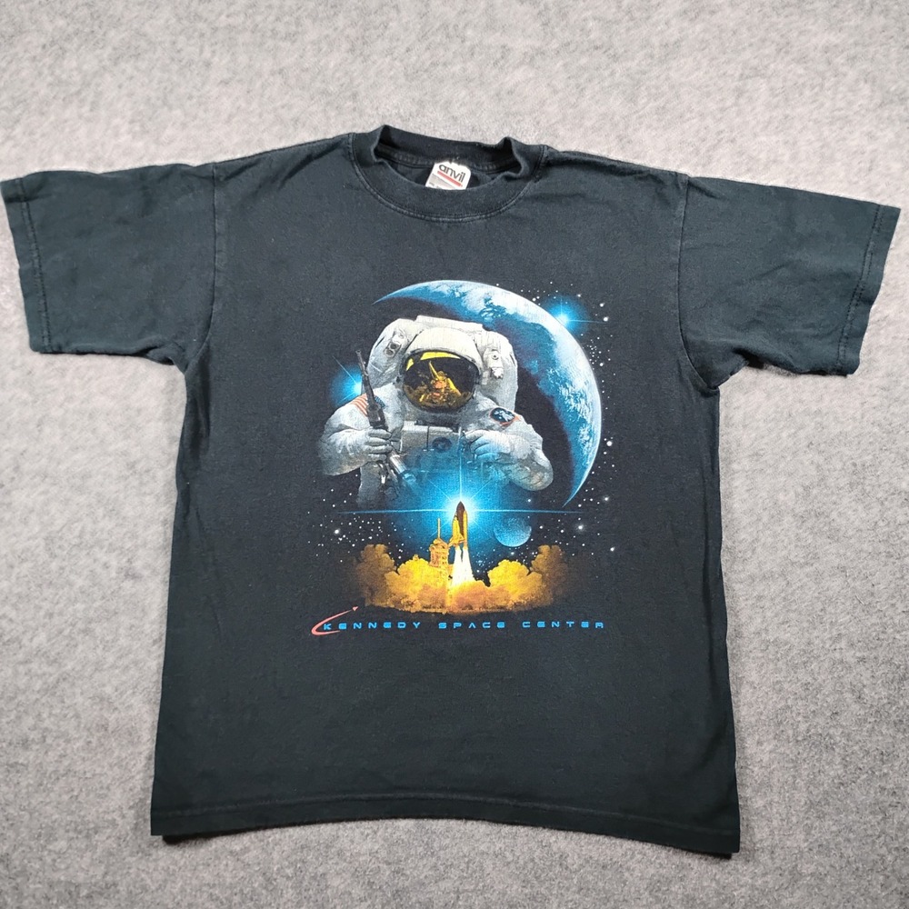 Anvil Kennedy Space Center Astronaut Shuttle Graphic T-Shirt Black Youth Large